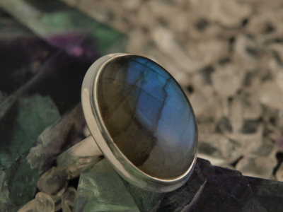 Labradorite Ring in Sterling Silver